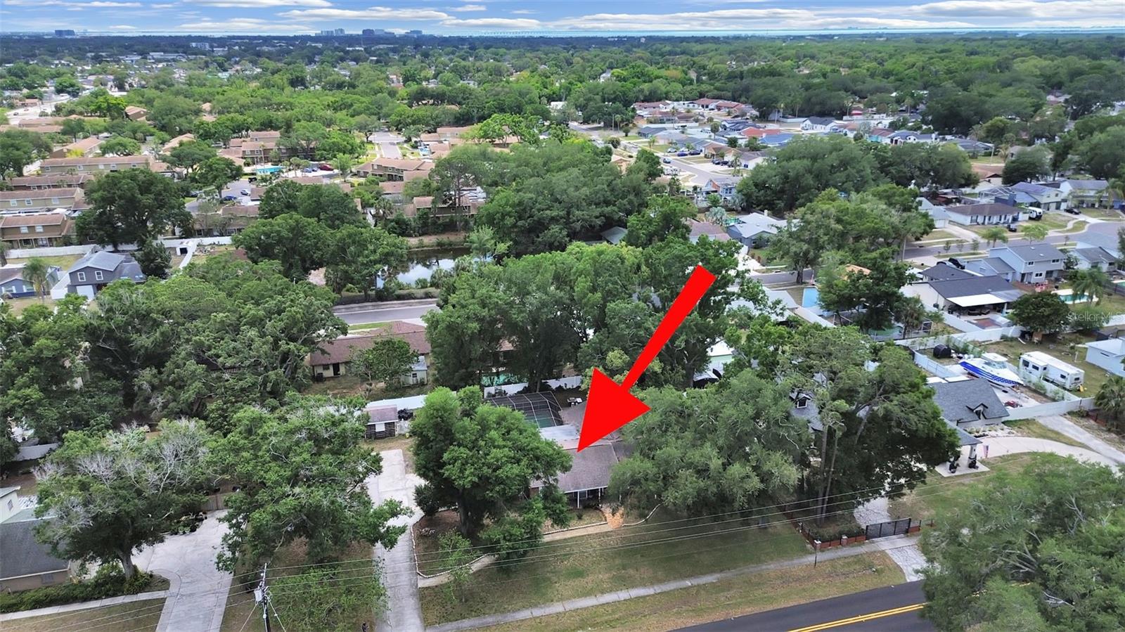 7608 BARRY RD, TAMPA, FL — photo 4