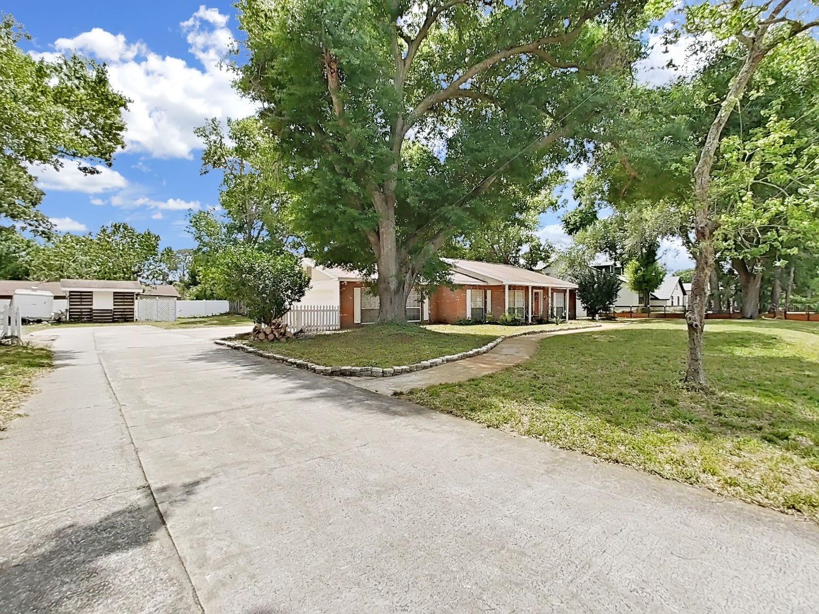 7608 BARRY RD, TAMPA, FL — photo 5