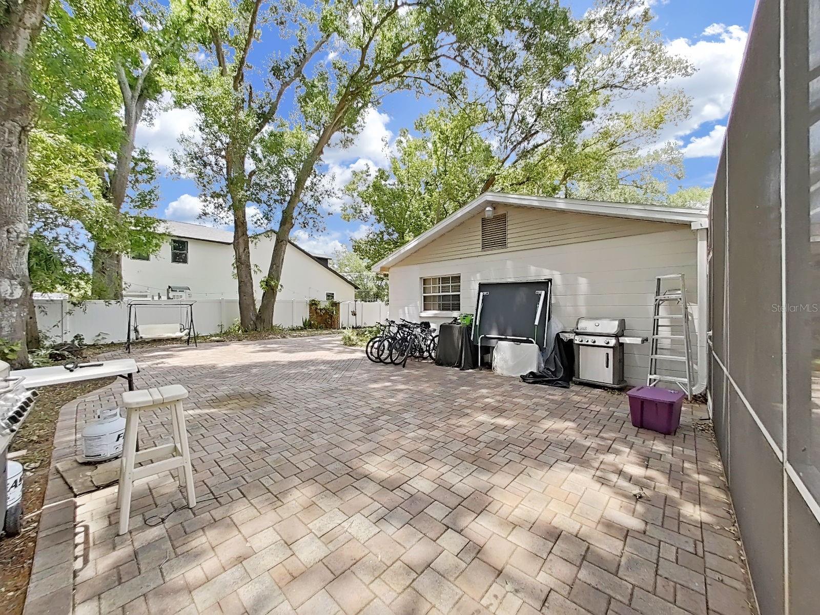7608 BARRY RD, TAMPA, FL — photo 12