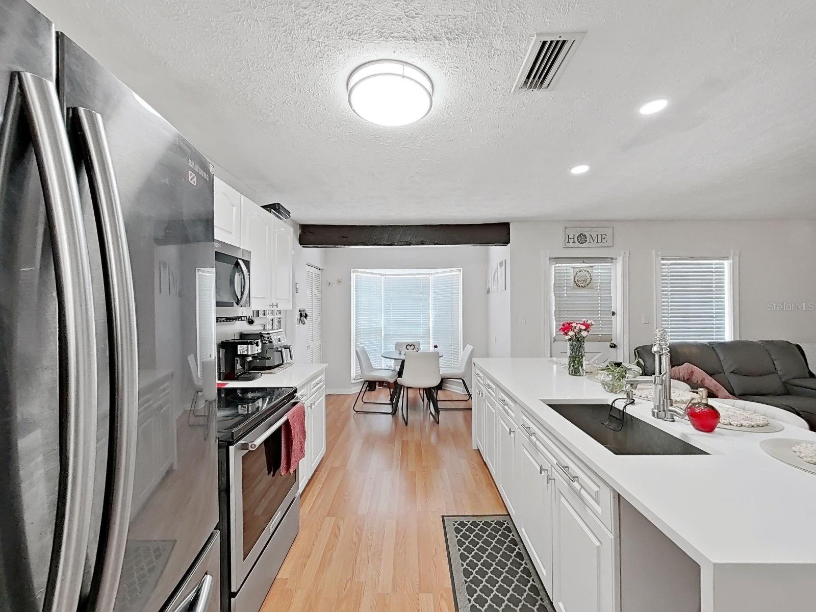 7608 BARRY RD, TAMPA, FL — photo 21