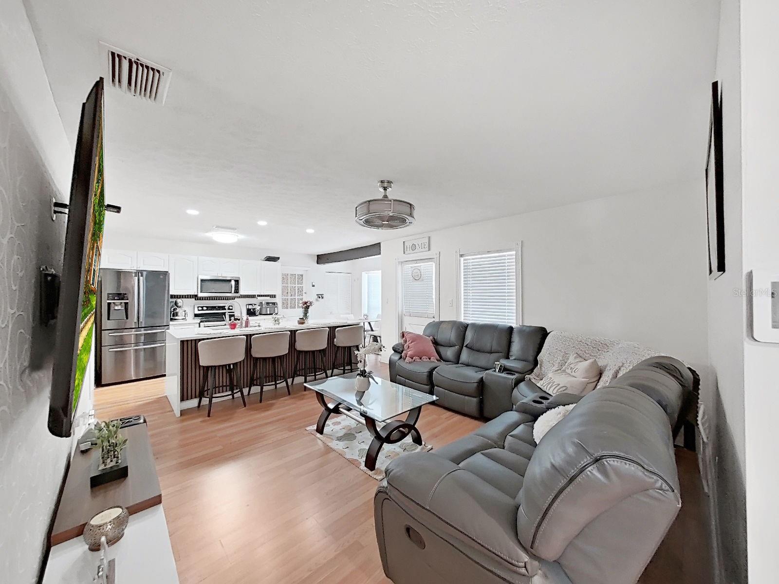 7608 BARRY RD, TAMPA, FL — photo 23