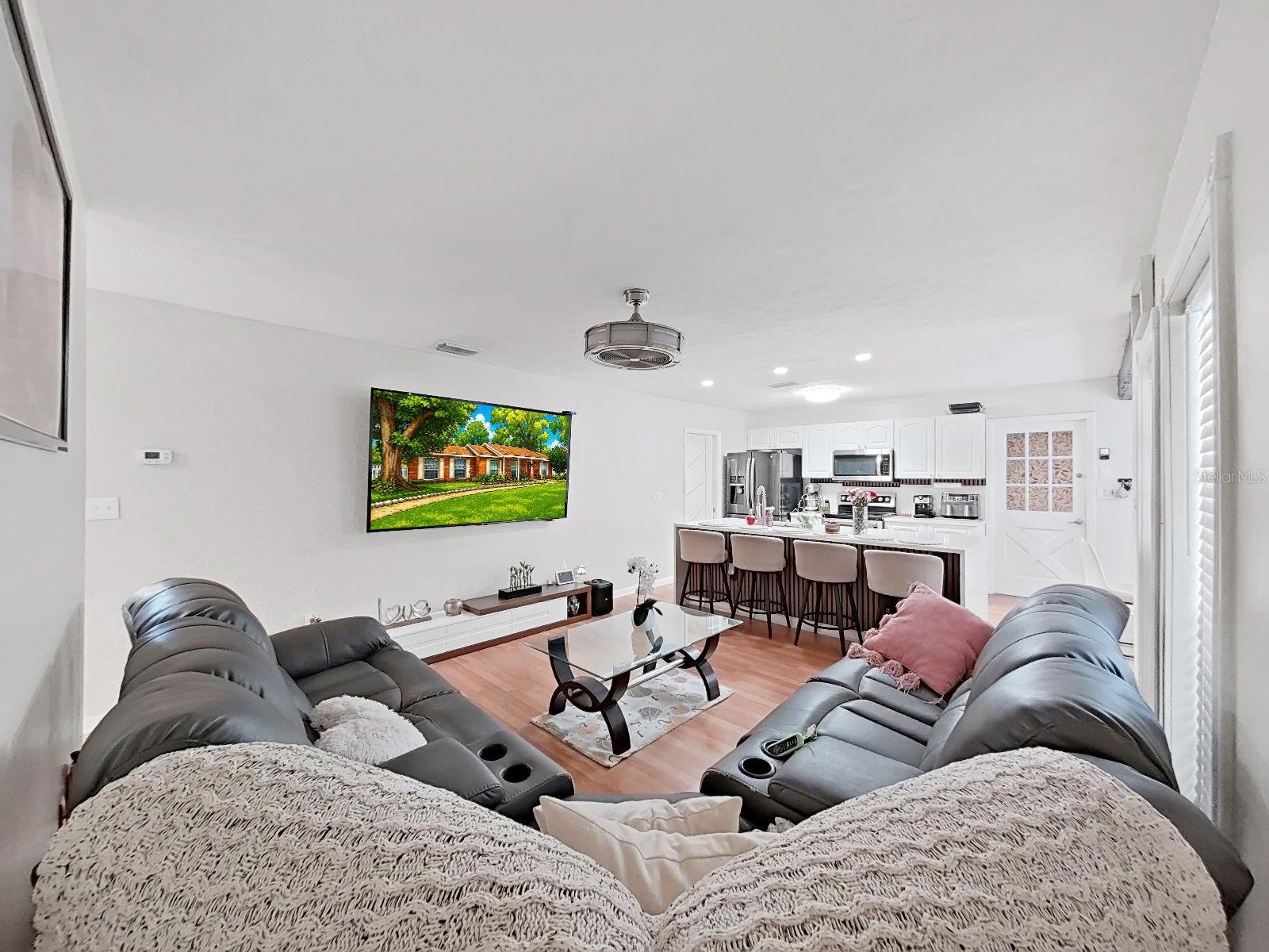 7608 BARRY RD, TAMPA, FL — photo 24