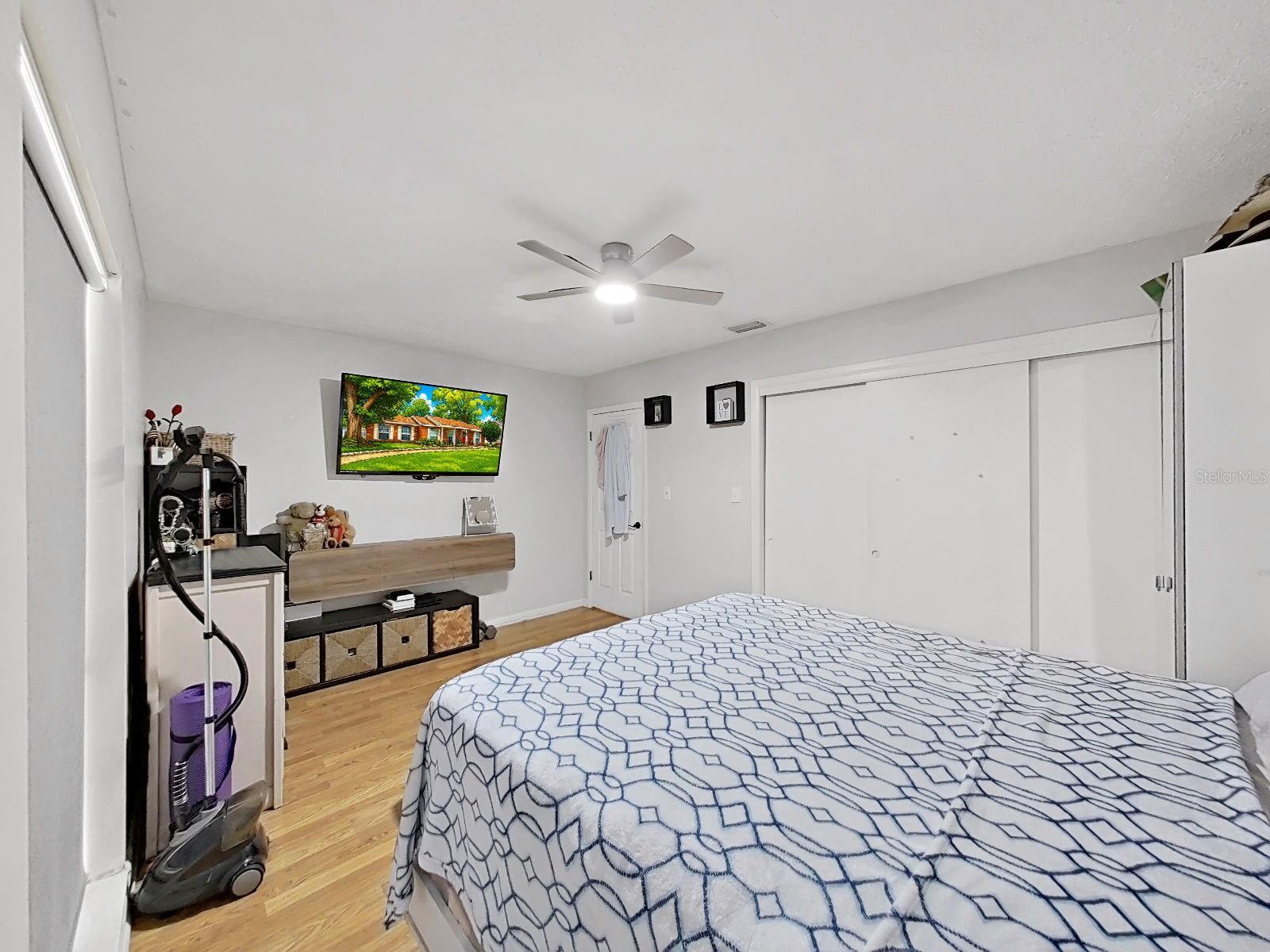 7608 BARRY RD, TAMPA, FL — photo 33
