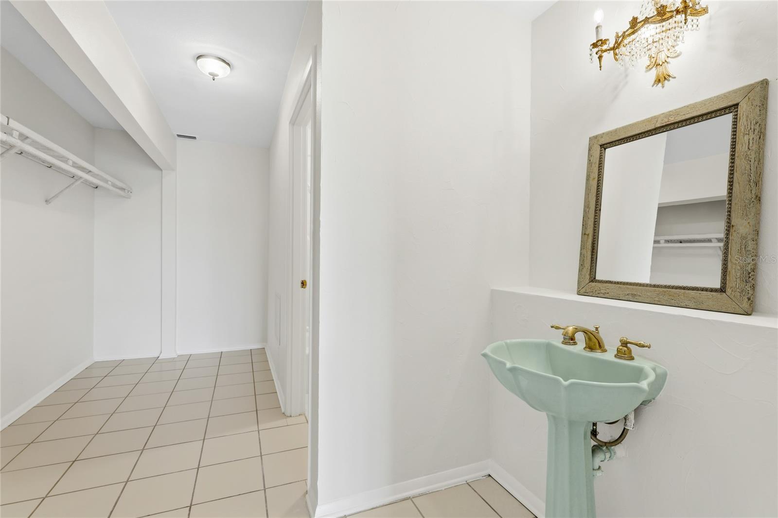 211 LAKEWOOD DR #211, BRADENTON, FL — photo 9