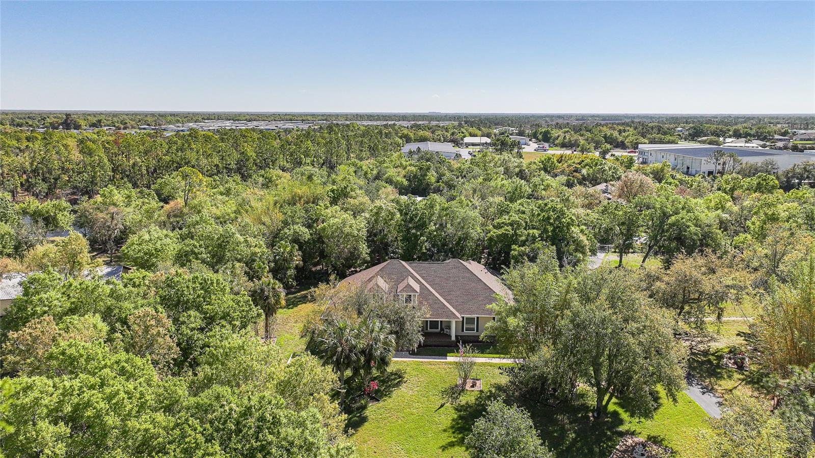 12222 SW AUSTIN AVE, LAKE SUZY, FL