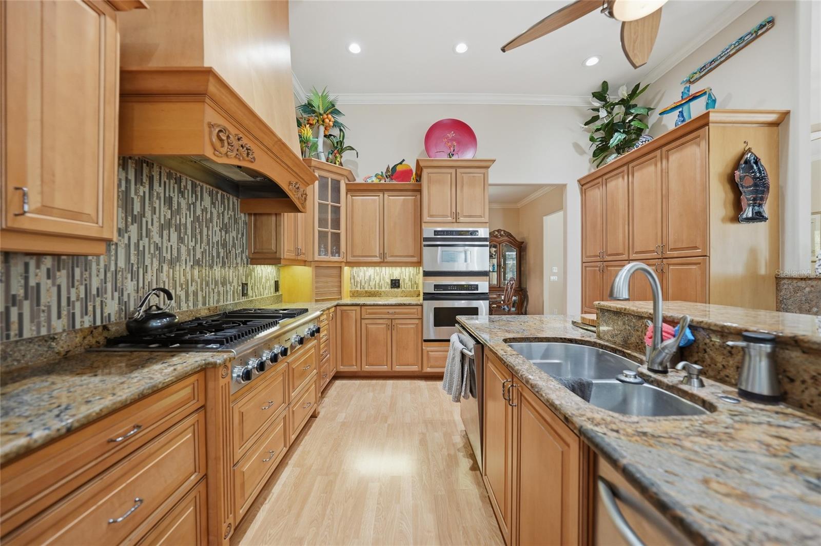 12222 SW AUSTIN AVE, LAKE SUZY, FL — photo 17