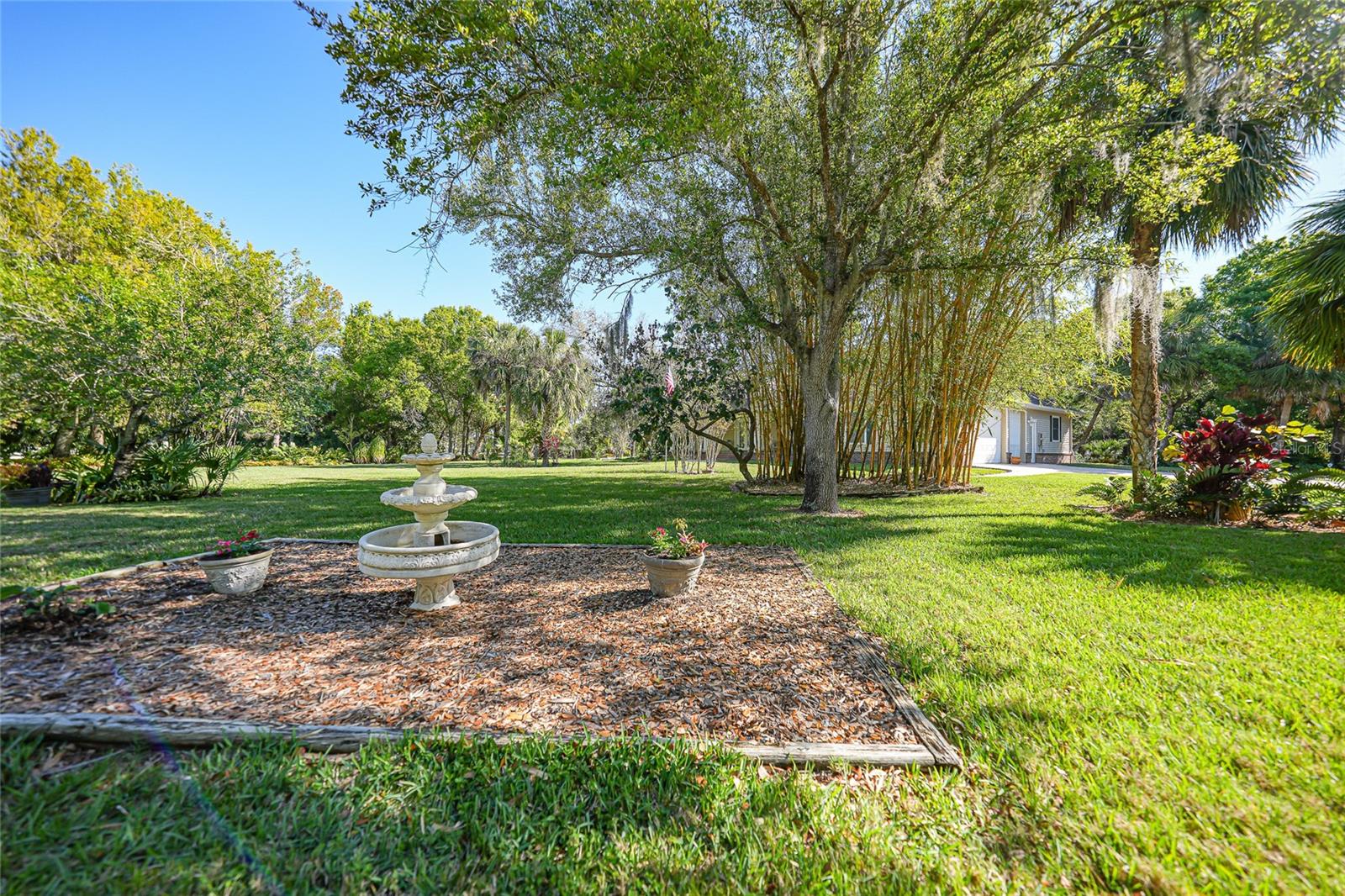 12222 SW AUSTIN AVE, LAKE SUZY, FL — photo 61
