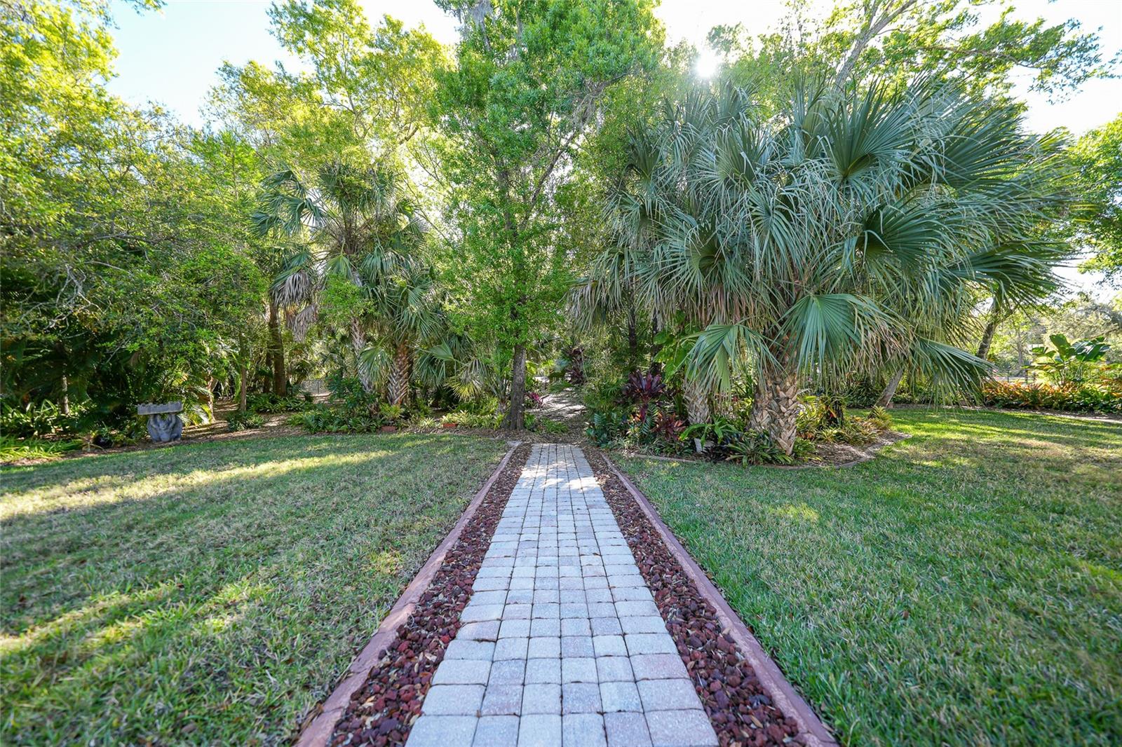 12222 SW AUSTIN AVE, LAKE SUZY, FL — photo 72