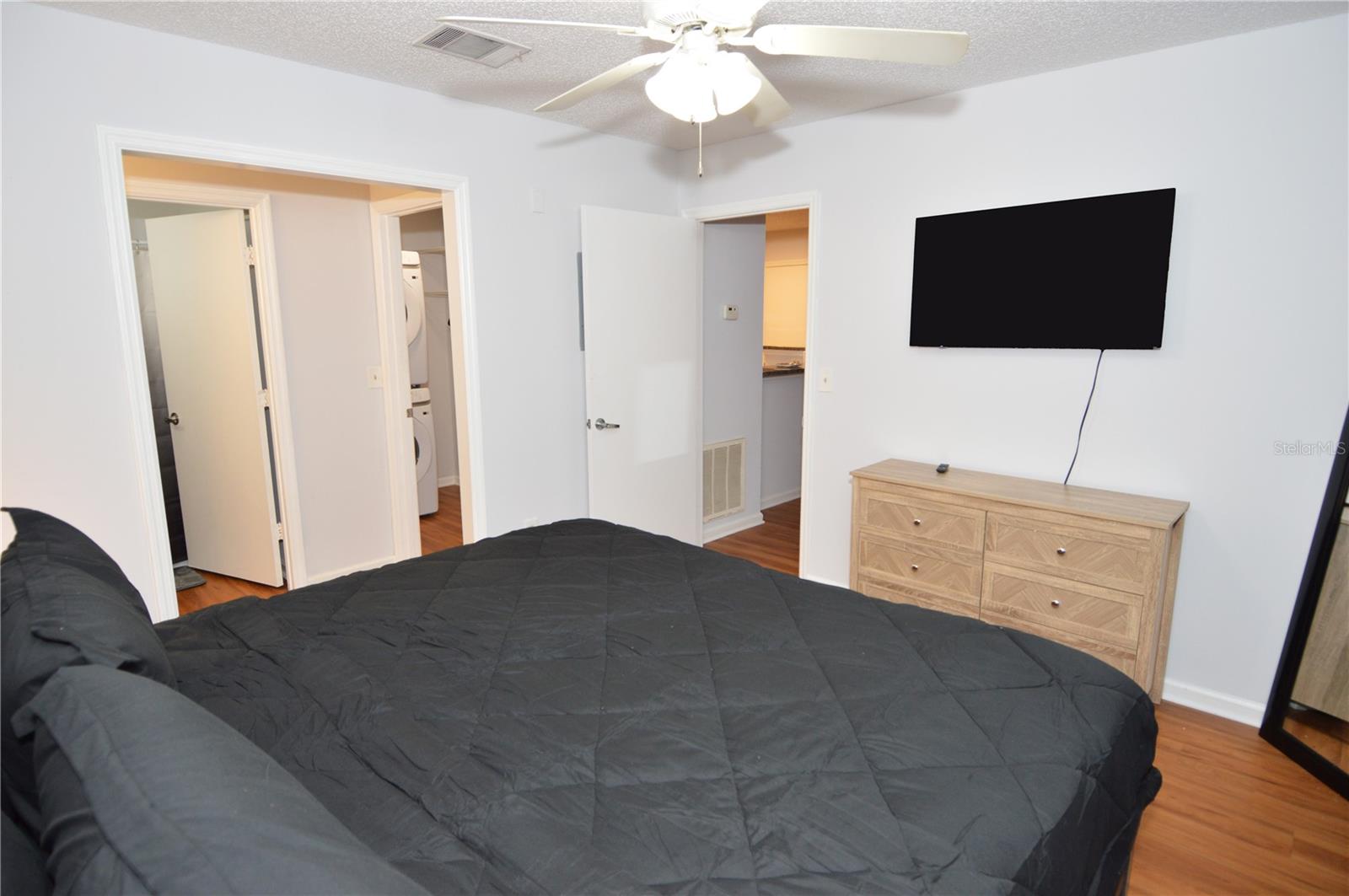 11901 4TH ST N #9105, ST PETERSBURG, FL — photo 32