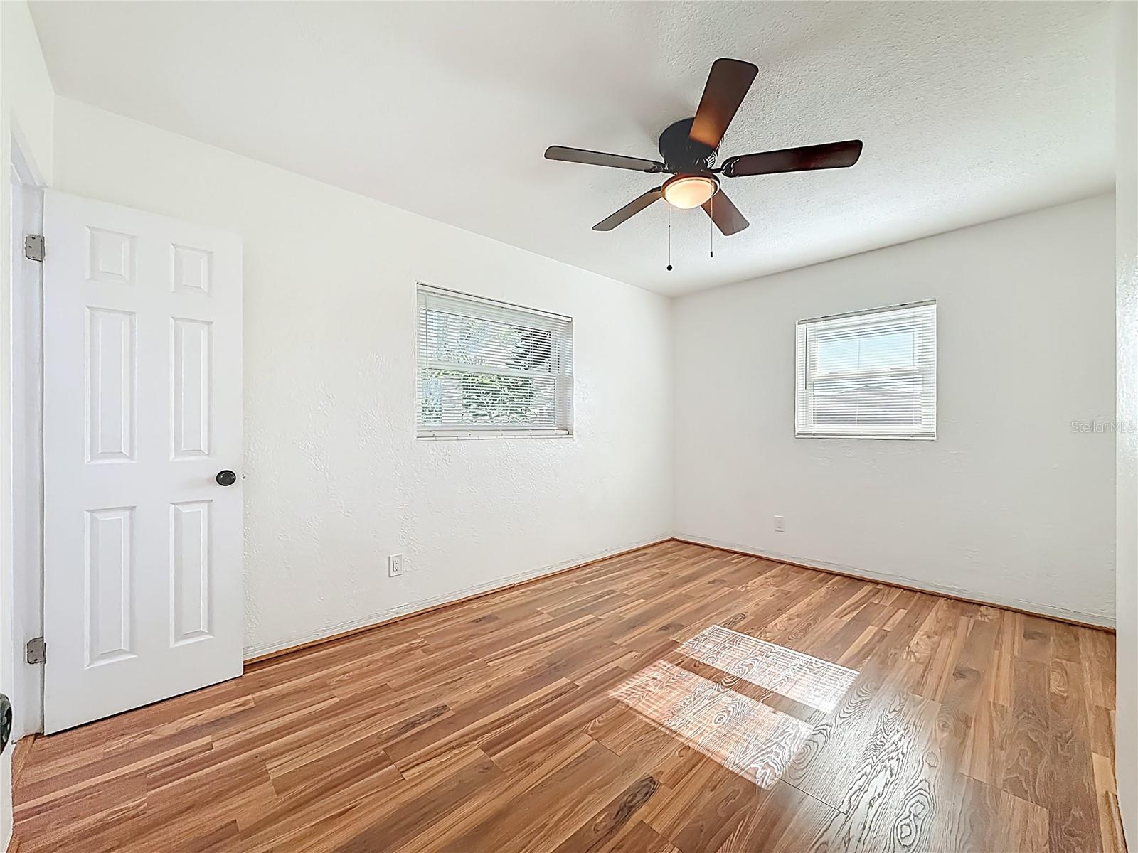 396 LEWIS BLVD SE, ST PETERSBURG, FL — photo 24
