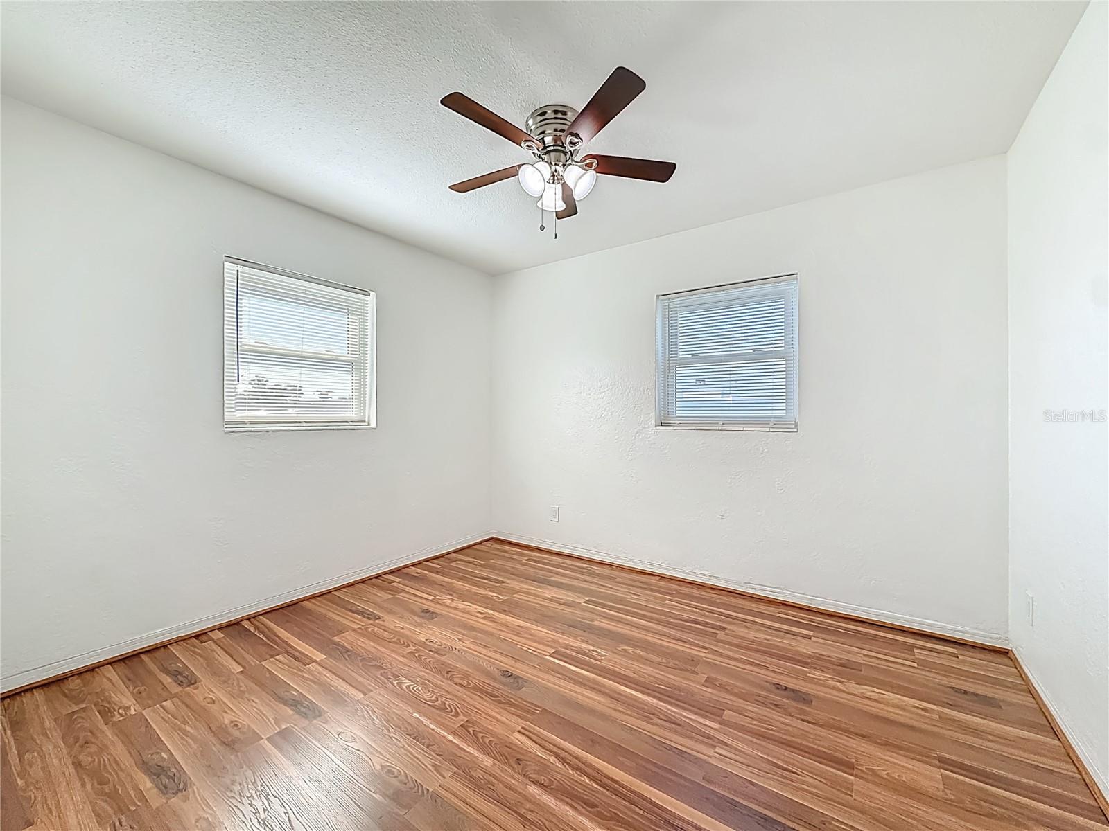 396 LEWIS BLVD SE, ST PETERSBURG, FL — photo 25