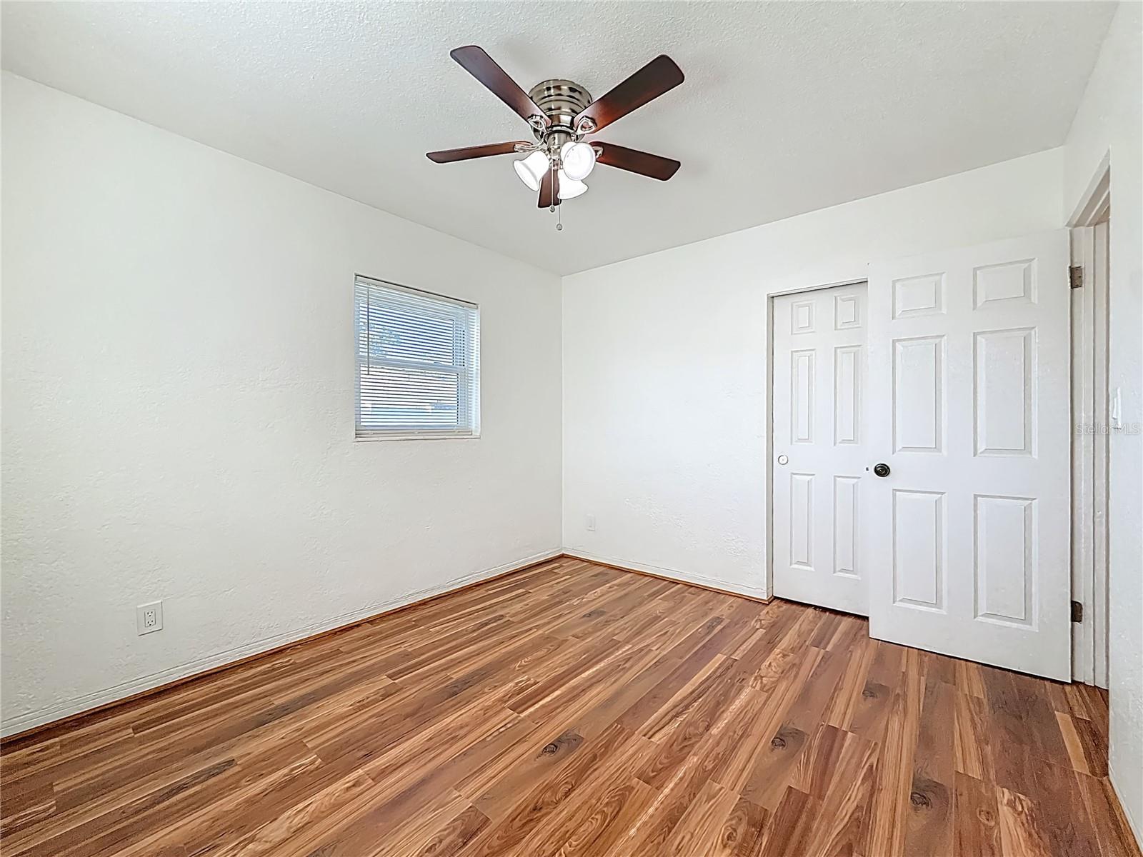 396 LEWIS BLVD SE, ST PETERSBURG, FL — photo 27