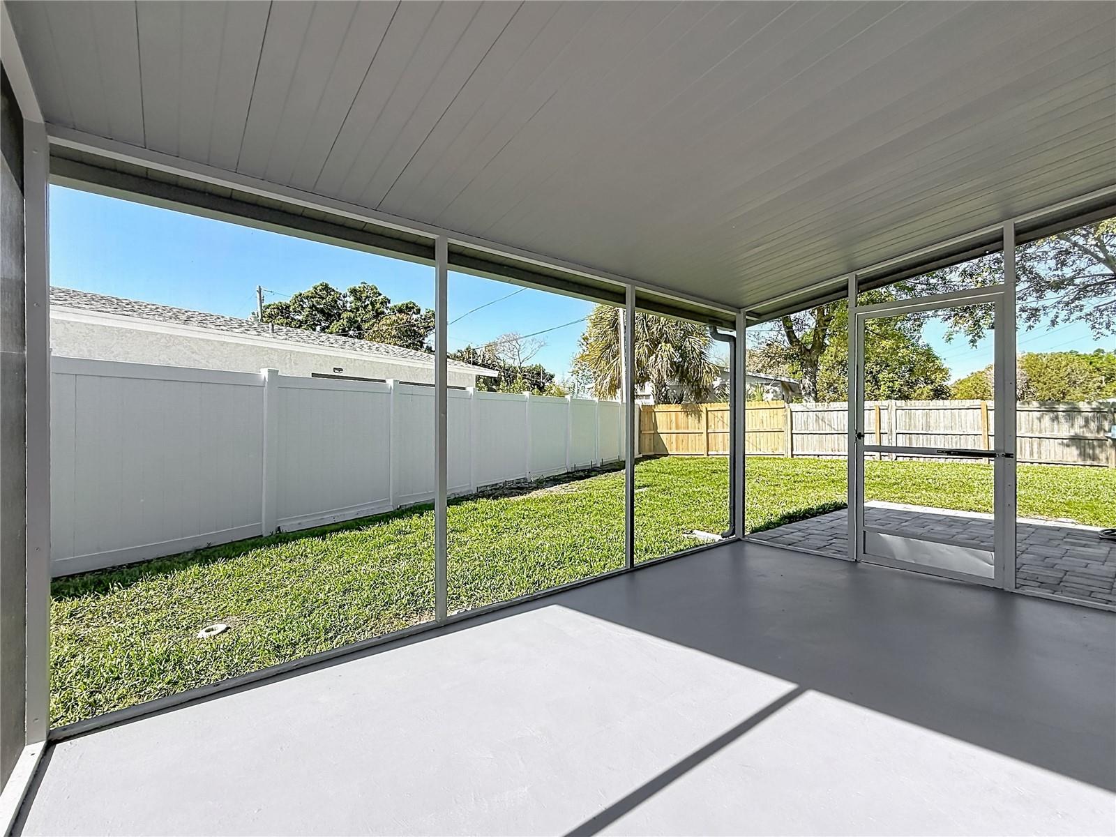 396 LEWIS BLVD SE, ST PETERSBURG, FL — photo 34