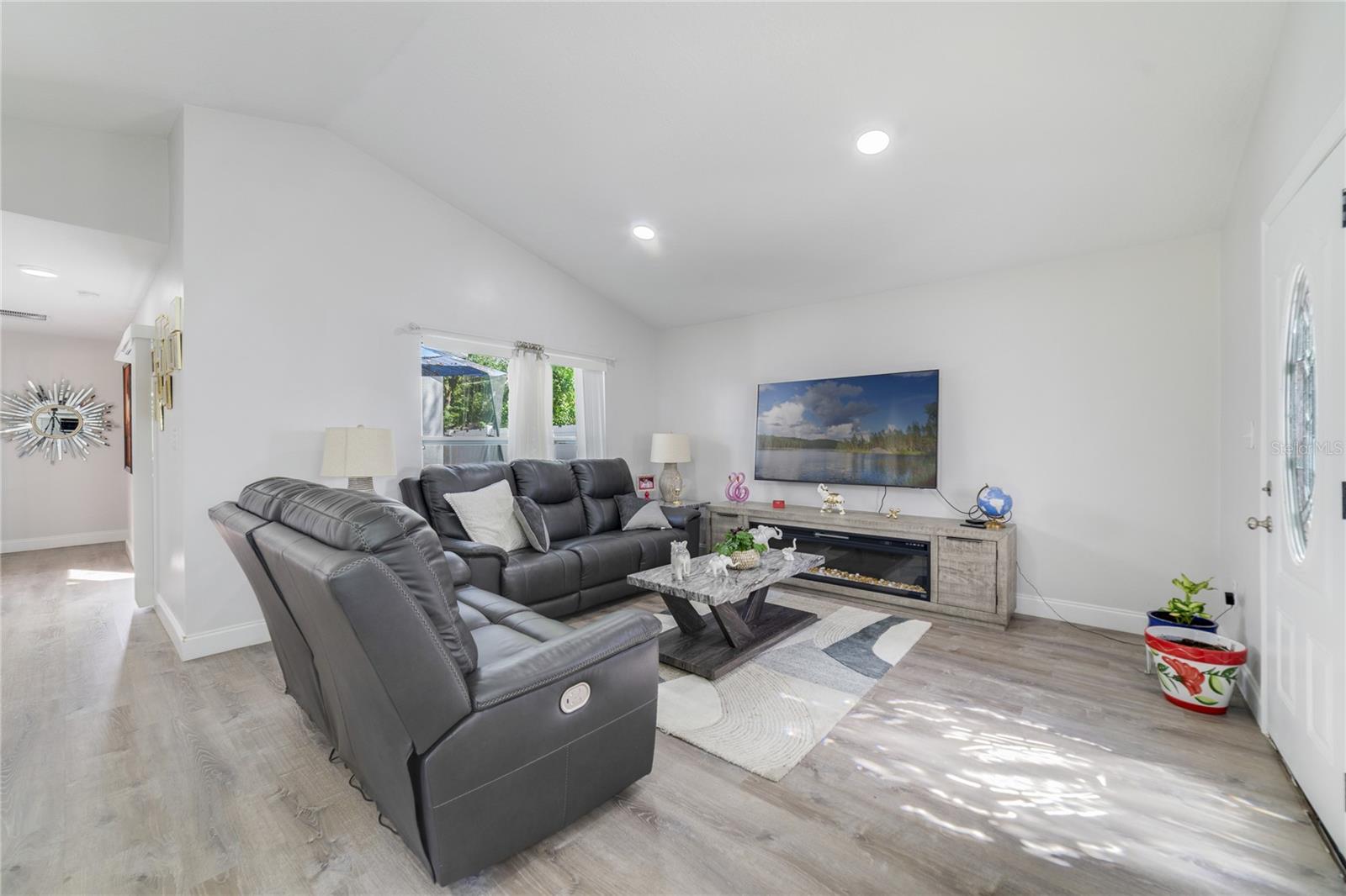 1104 W 3RD ST, SANFORD, FL — photo 7