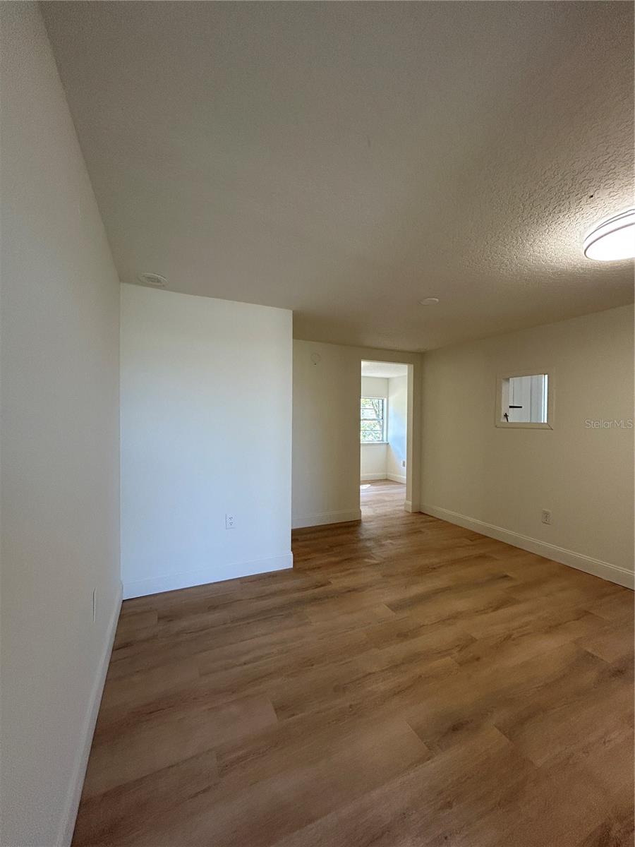 2024 DIXIE AVE, EUSTIS, FL — photo 17
