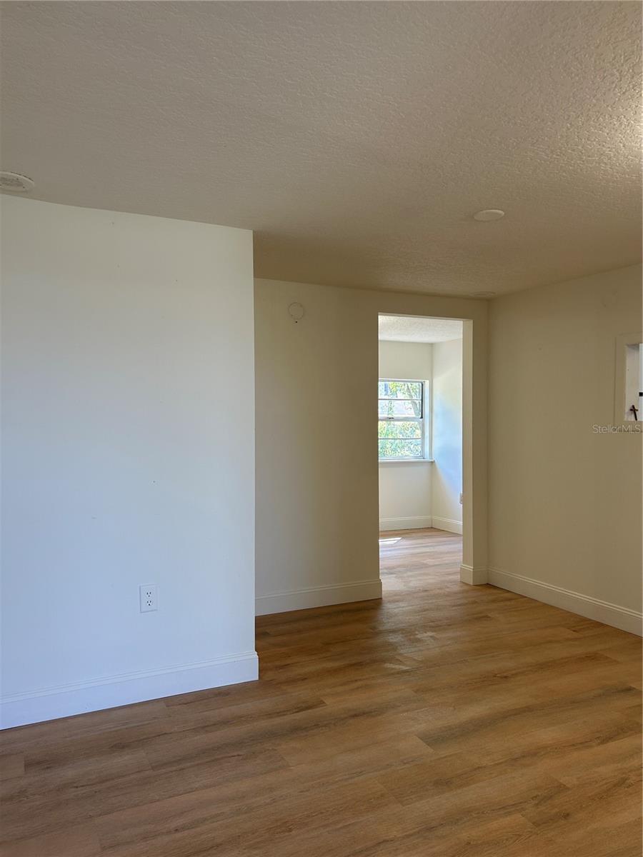 2024 DIXIE AVE, EUSTIS, FL — photo 20
