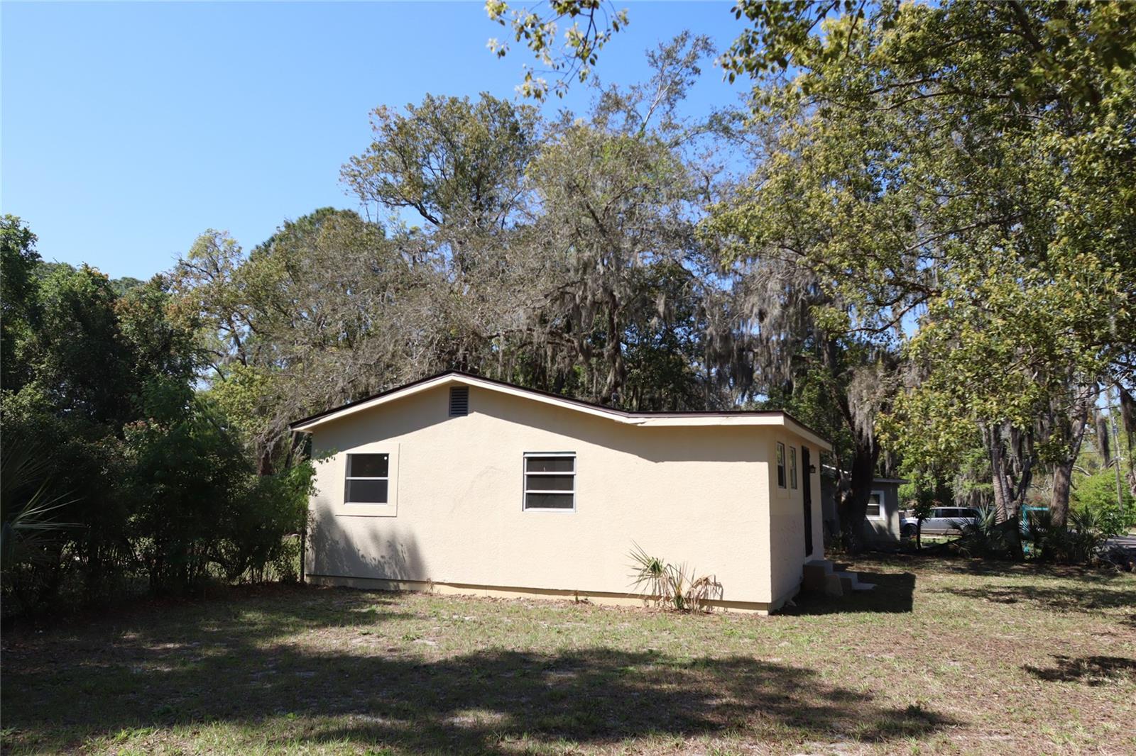 2024 DIXIE AVE, EUSTIS, FL — photo 46
