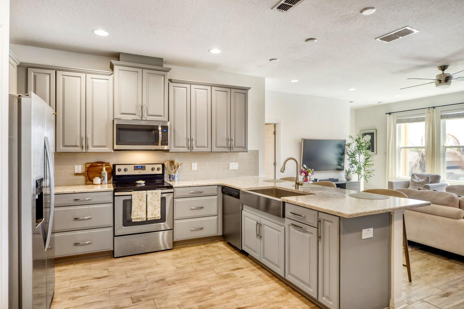 17412 PROMENADE DR, CLERMONT, FL — photo 4