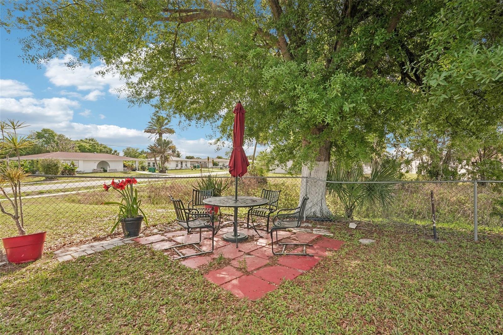 22359 MONTROSE AVE, PORT CHARLOTTE, FL — photo 22