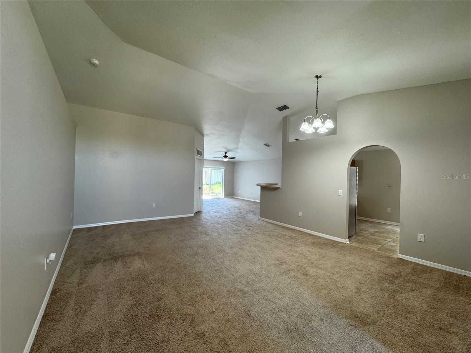 357 SQUIRES GROVE DR, WINTER HAVEN, FL — photo 2