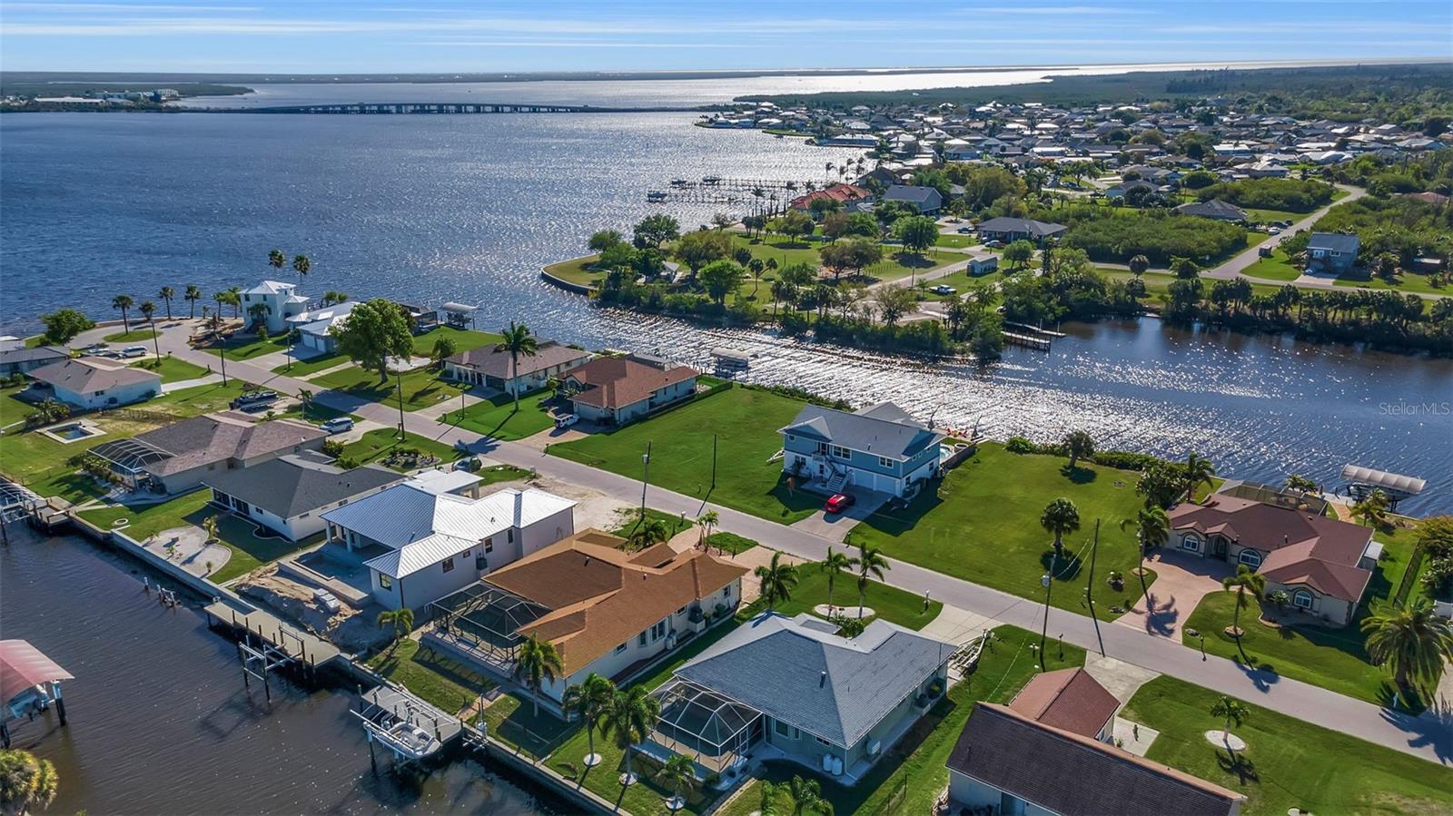 5142 LATHAM TER, PORT CHARLOTTE, FL — photo 2