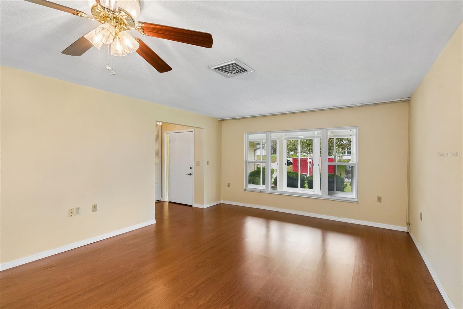 8105 CASUARINA DR, PORT RICHEY, FL — photo 8