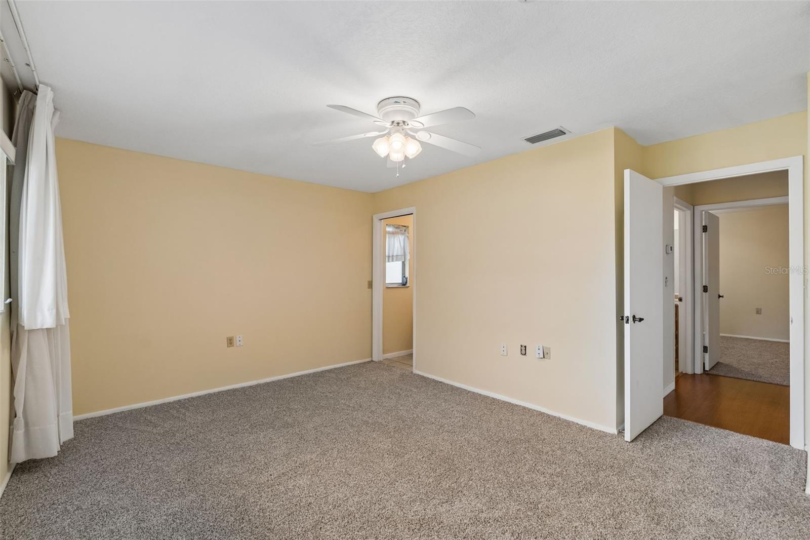 8105 CASUARINA DR, PORT RICHEY, FL — photo 24