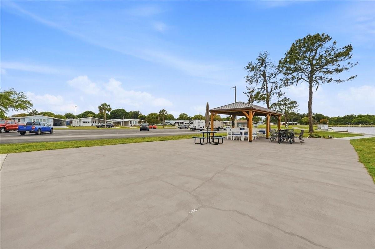 1798 FOX HILL DR, LAKELAND, FL — photo 32