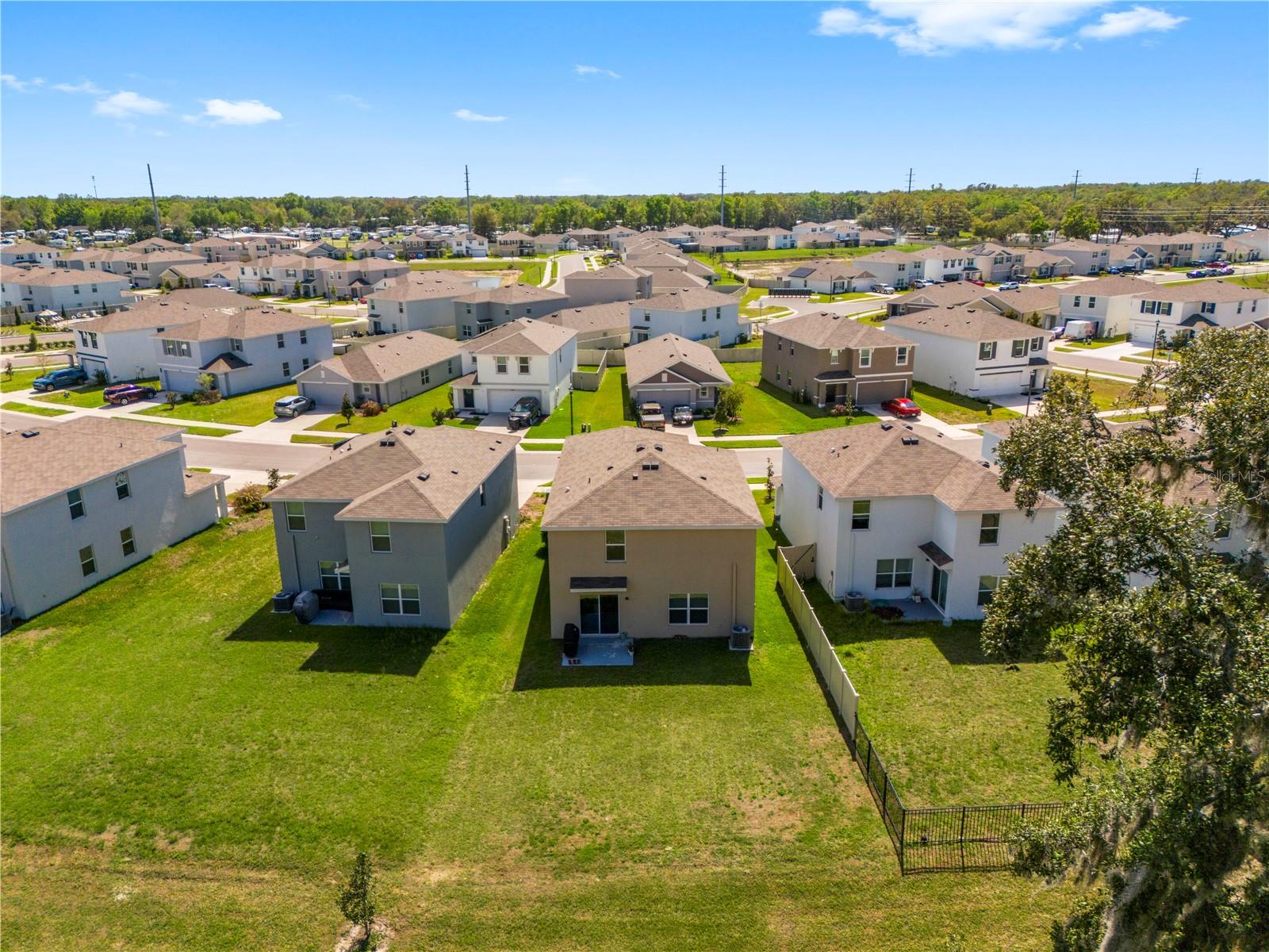 37247 KINGS CROWN DR, ZEPHYRHILLS, FL — photo 52