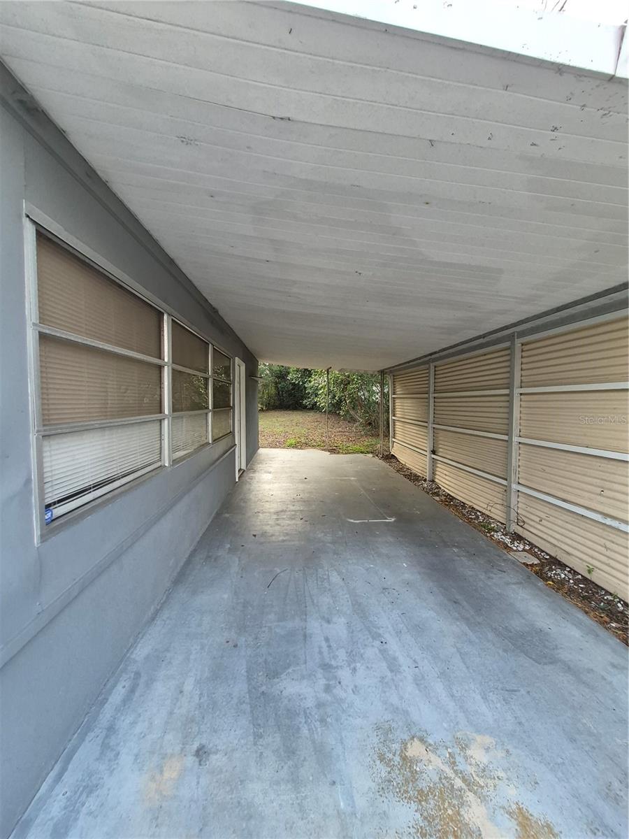 11 S BARBOUR ST, BEVERLY HILLS, FL — photo 2