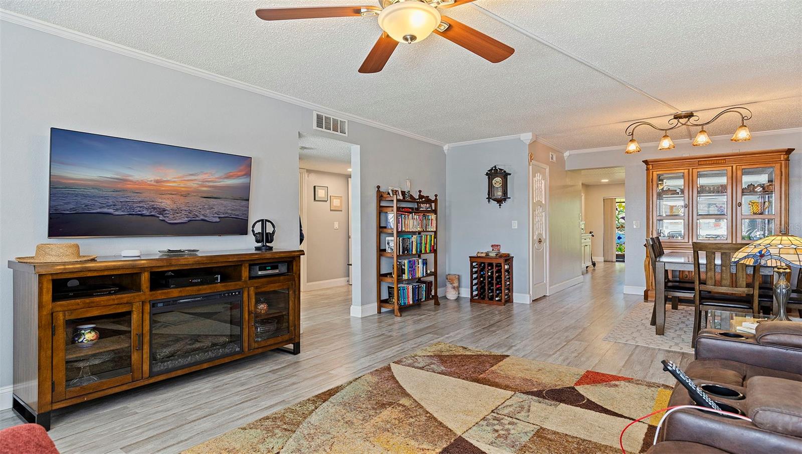 4910 BAY ST NE #310, ST PETERSBURG, FL — photo 4