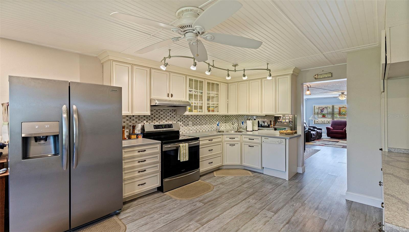 4910 BAY ST NE #310, ST PETERSBURG, FL — photo 11