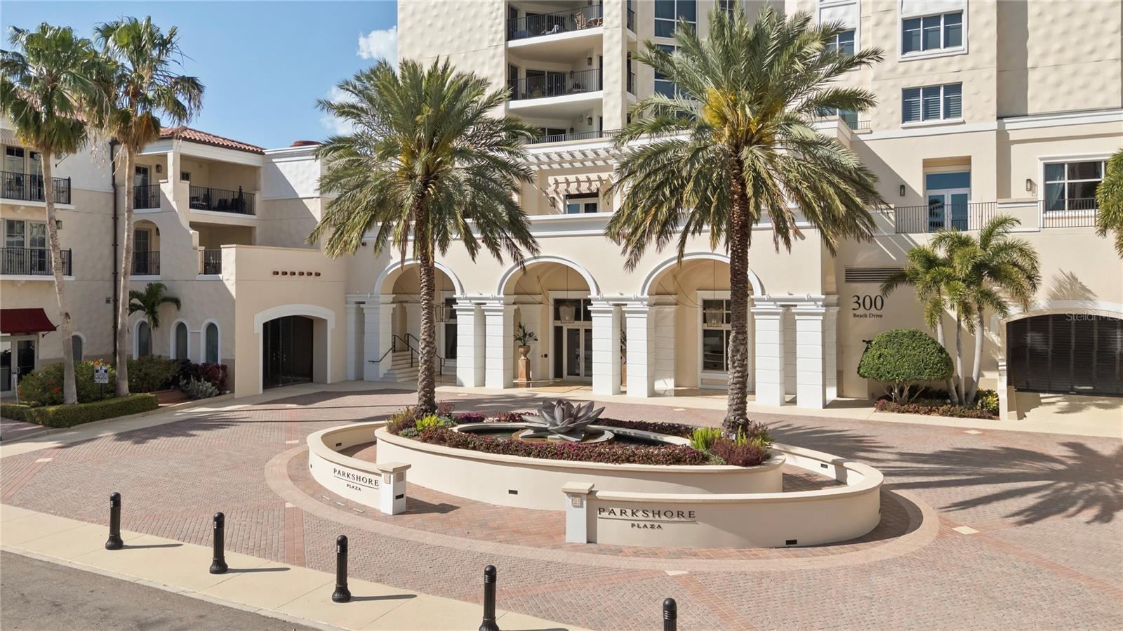 300 BEACH DR NE #302, ST PETERSBURG, FL — photo 2