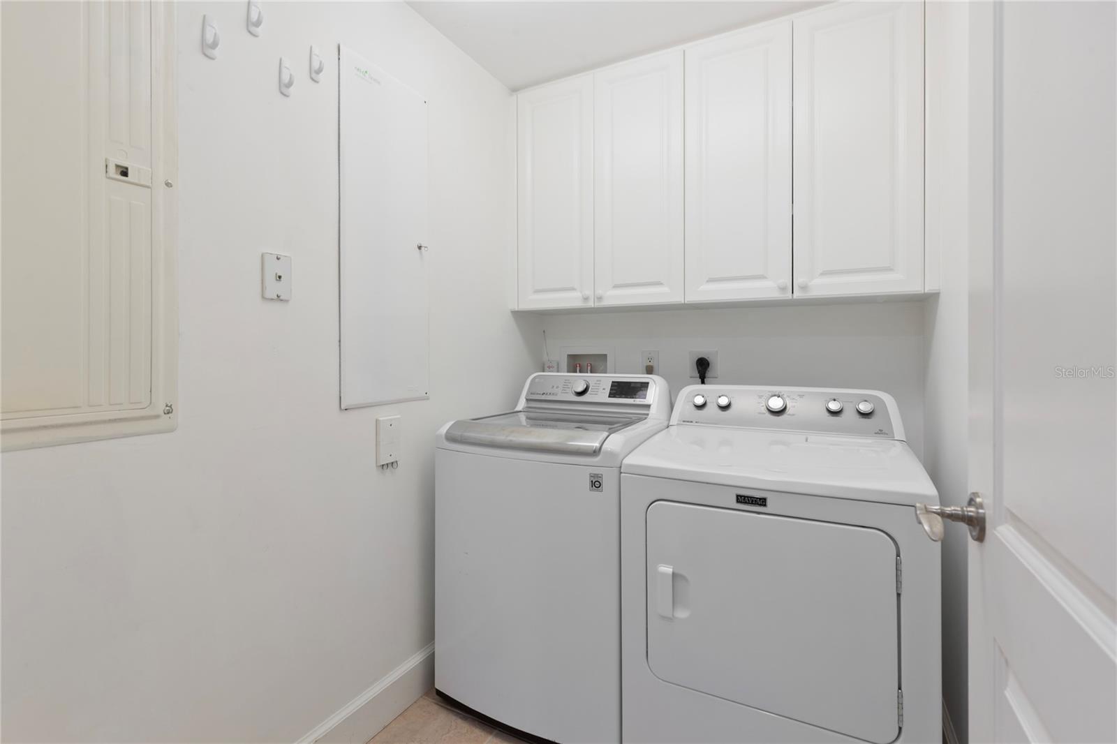 300 BEACH DR NE #302, ST PETERSBURG, FL — photo 23