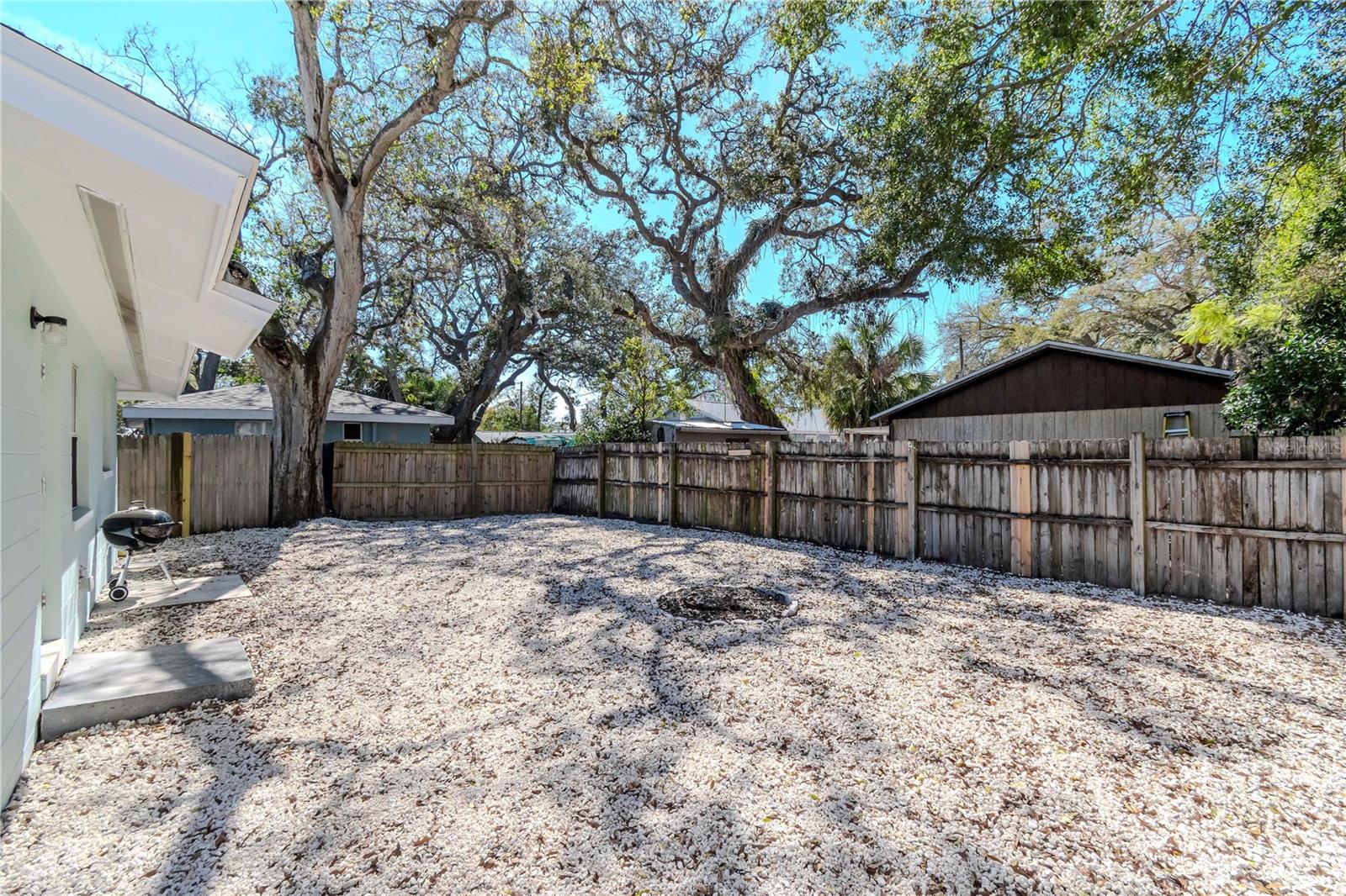 1332/1334 TIOGA AVE, CLEARWATER, FL — photo 2