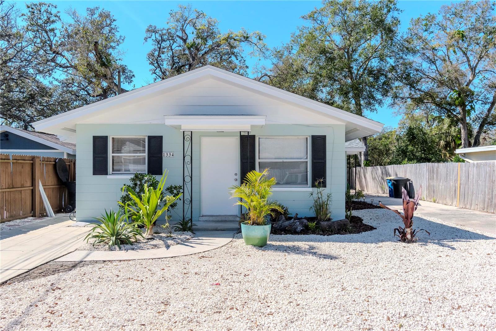 1332/1334 TIOGA AVE, CLEARWATER, FL — photo 3