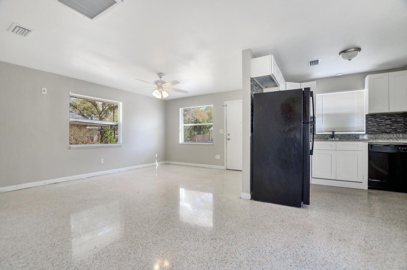 1332/1334 TIOGA AVE, CLEARWATER, FL — photo 13