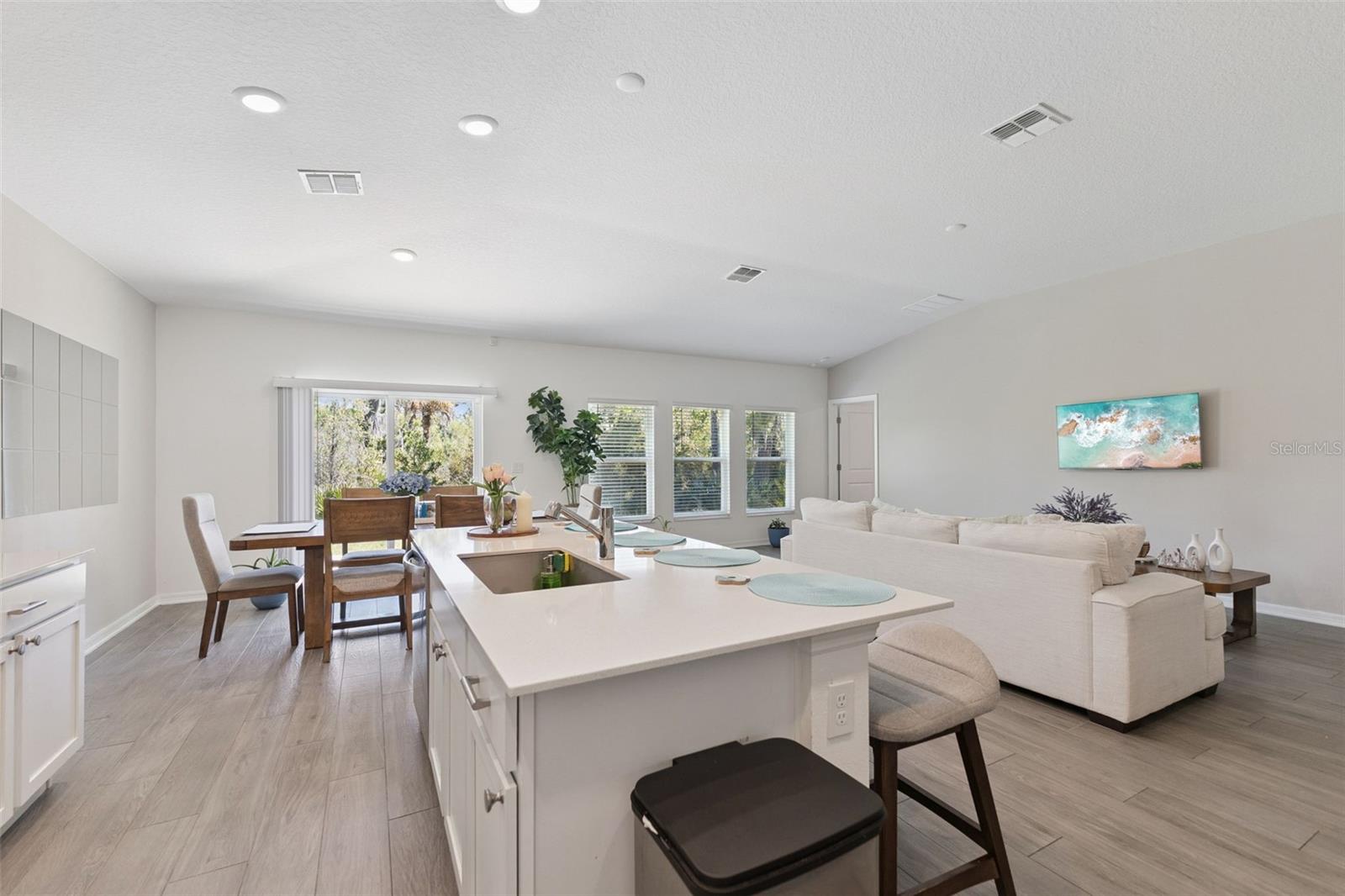 3963 WILLOWBROOK DR, EDGEWATER, FL — photo 11