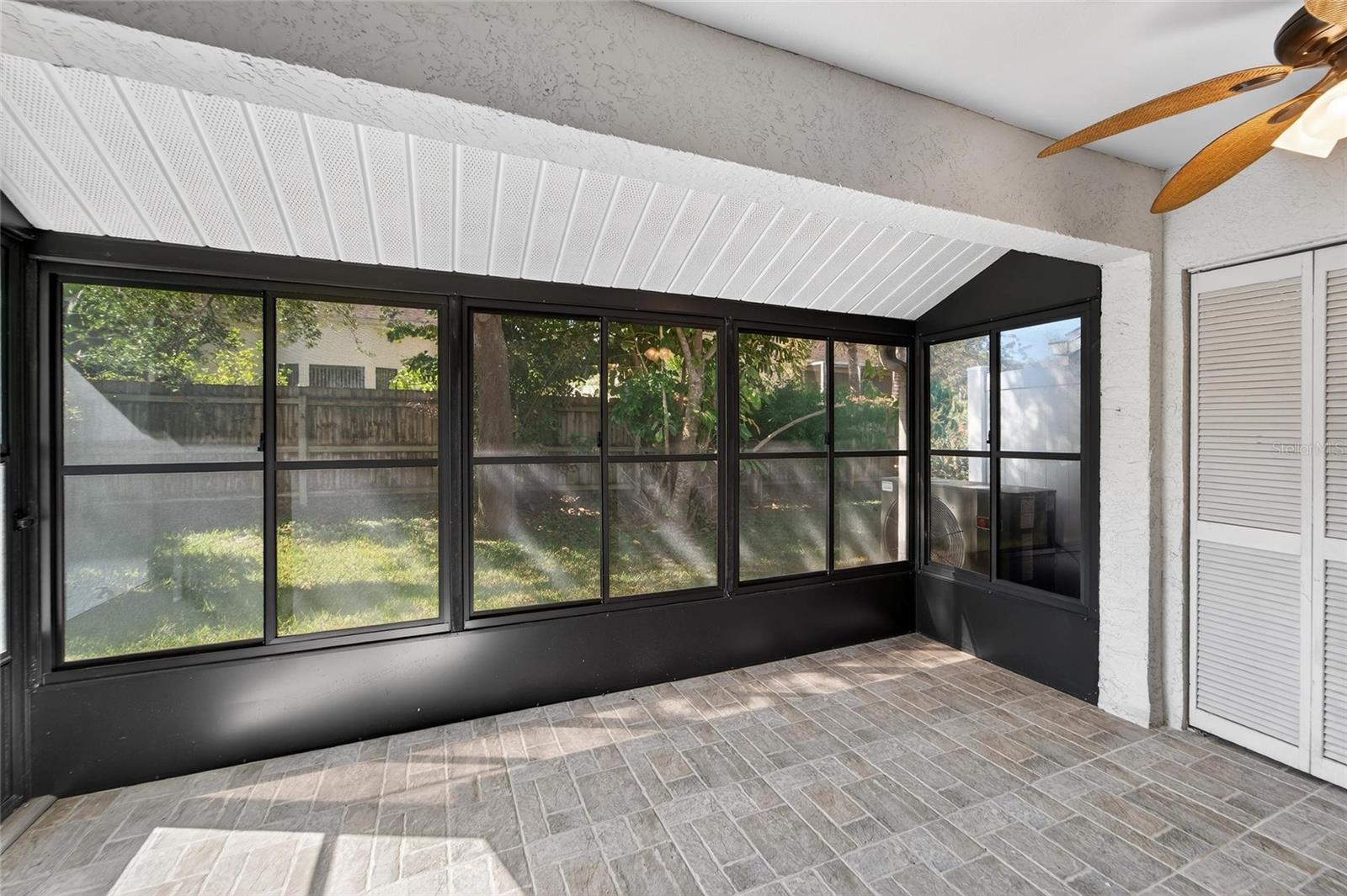 2369 BEVERLY DR, DUNEDIN, FL — photo 13