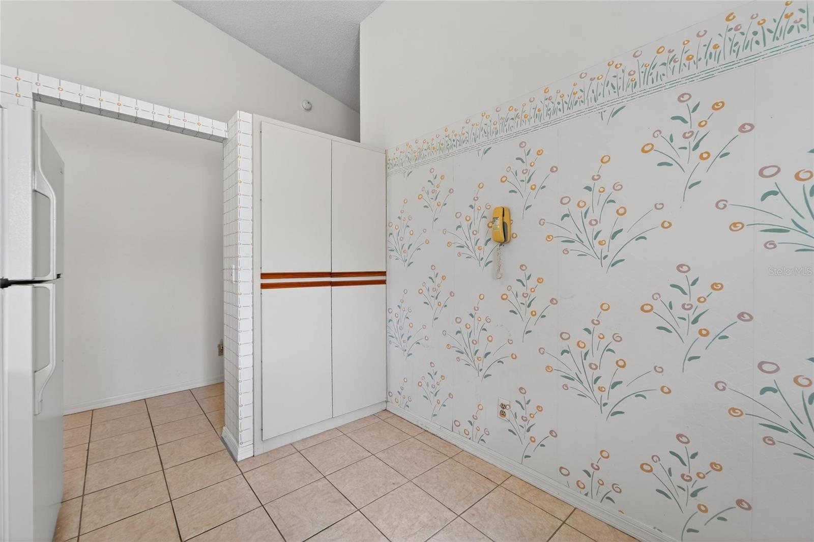 2369 BEVERLY DR, DUNEDIN, FL — photo 25