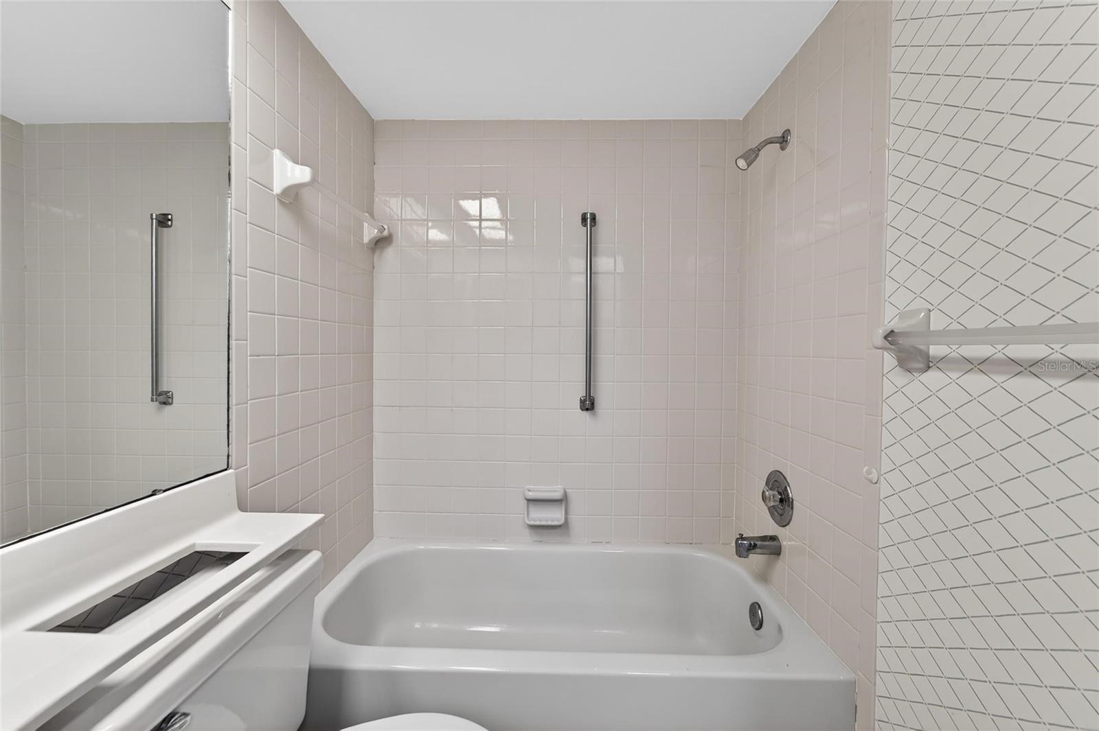 2369 BEVERLY DR, DUNEDIN, FL — photo 36