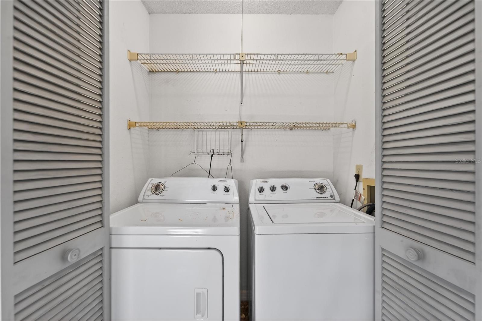 2369 BEVERLY DR, DUNEDIN, FL — photo 43