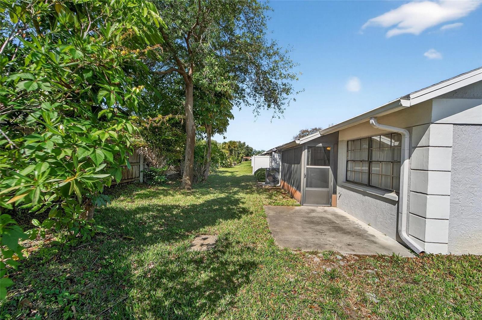 2369 BEVERLY DR, DUNEDIN, FL — photo 48