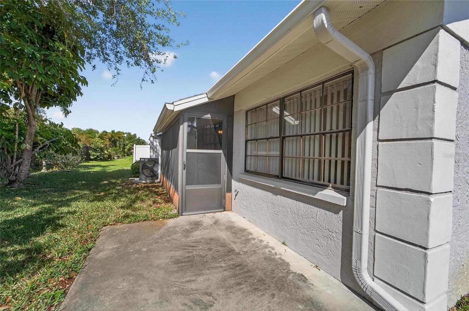 2369 BEVERLY DR, DUNEDIN, FL — photo 50