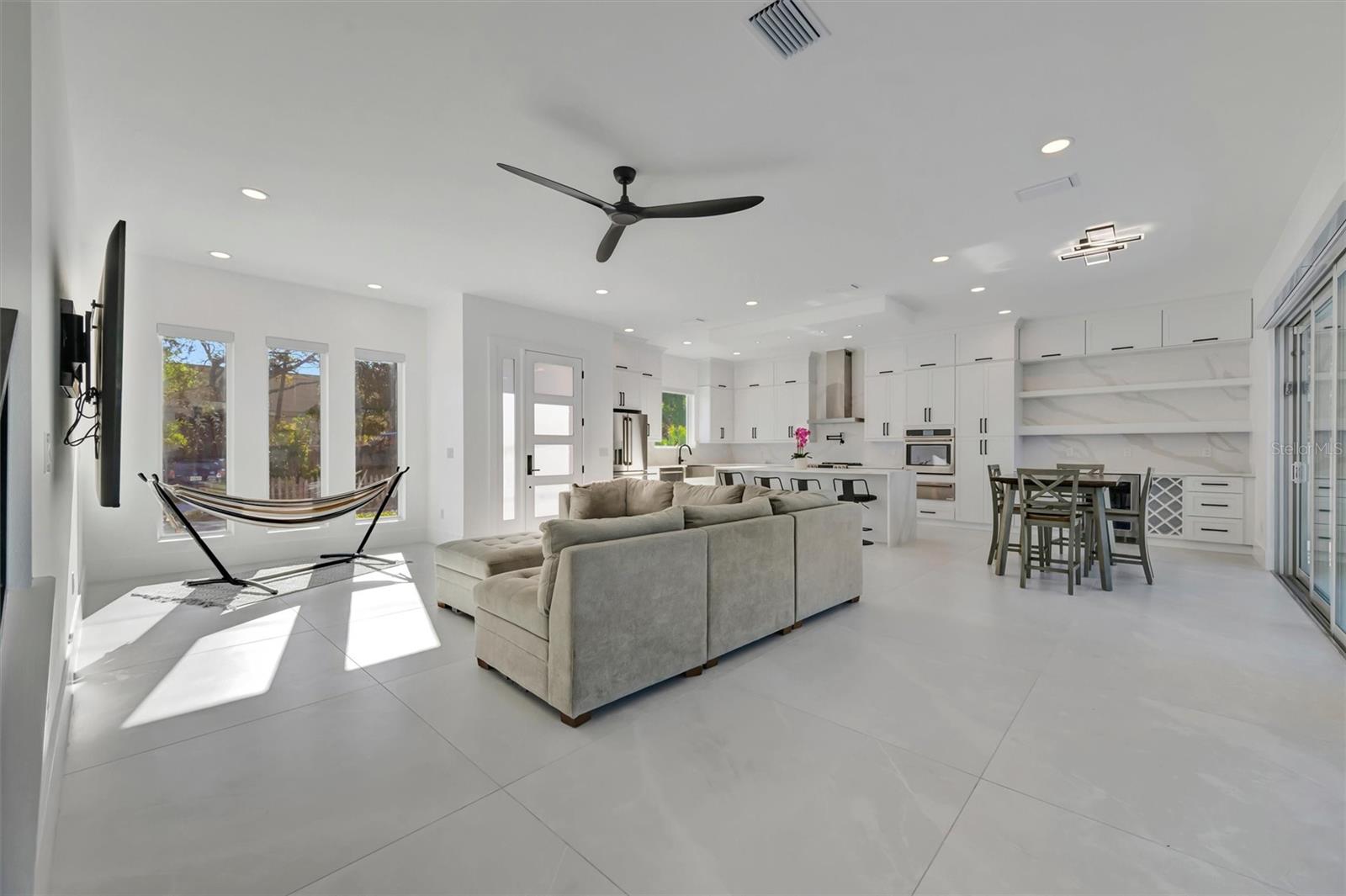 3723 NORWOOD CT, SARASOTA, FL — photo 3