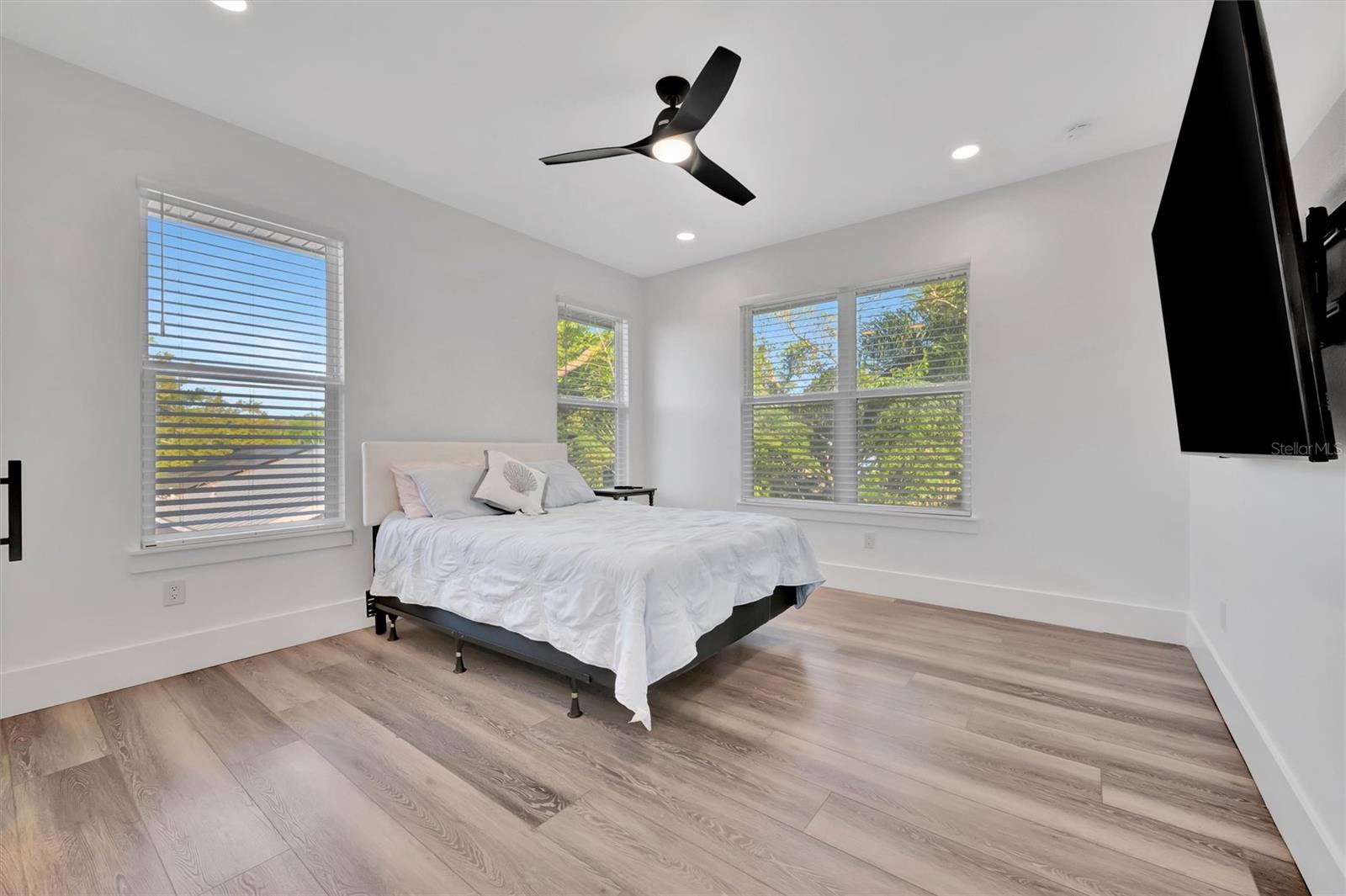 3723 NORWOOD CT, SARASOTA, FL — photo 21