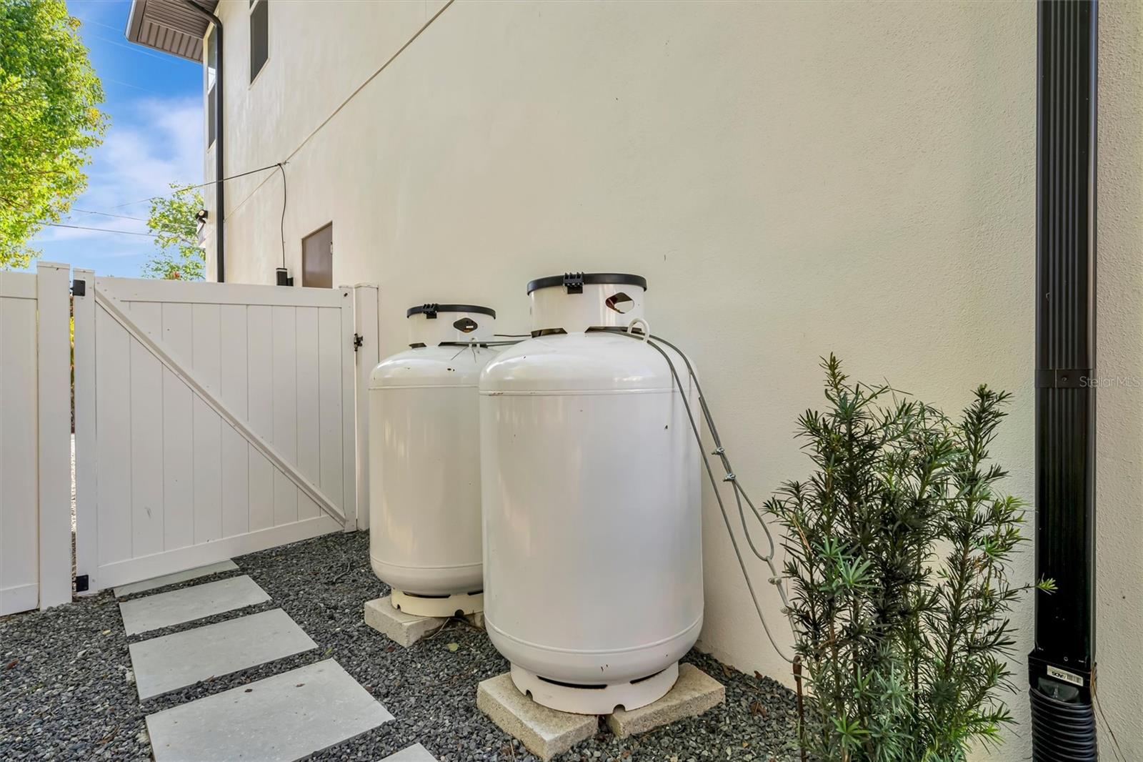 3723 NORWOOD CT, SARASOTA, FL — photo 36