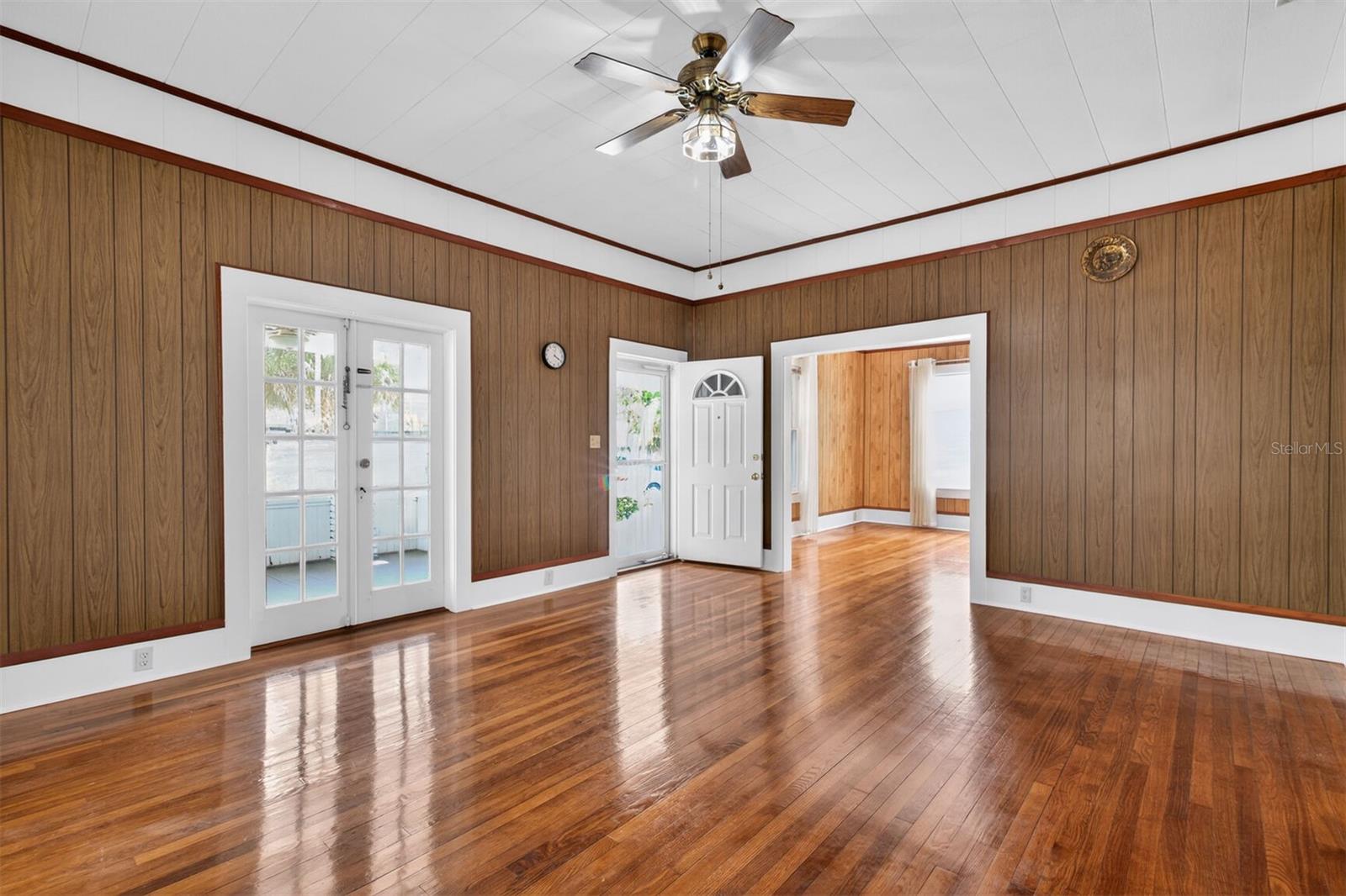 630 NE 6TH AVE, GAINESVILLE, FL — photo 4