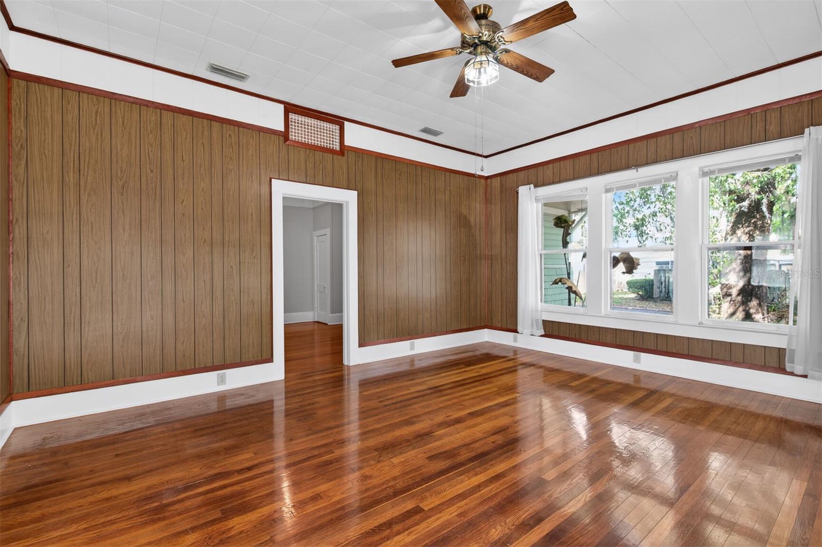 630 NE 6TH AVE, GAINESVILLE, FL — photo 5