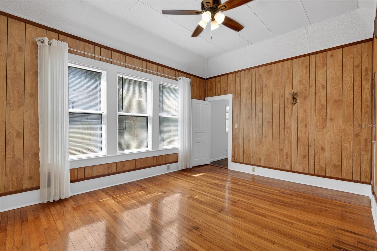 630 NE 6TH AVE, GAINESVILLE, FL — photo 7